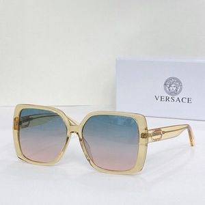 Versace Sunglasses 1015